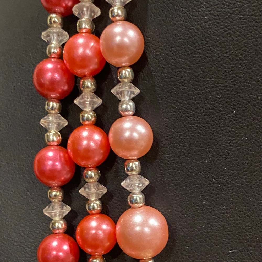 Japan Elegant Rose and Baby Pink Beaded Necklace. AB and Beautiful Filigree Bead - Picture 7 of 12